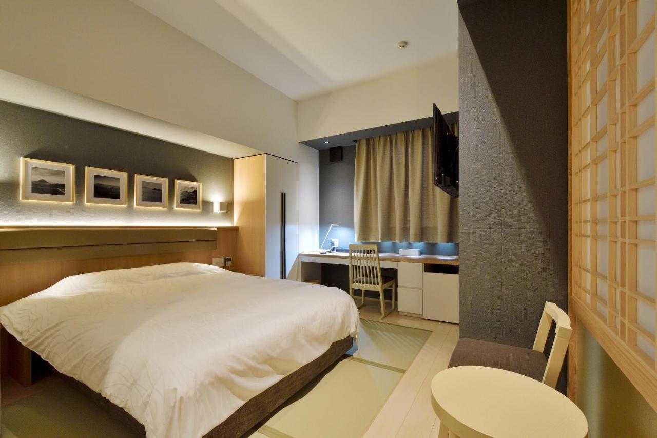 The Chelsea Breath Hotel Takamatsu Exterior photo