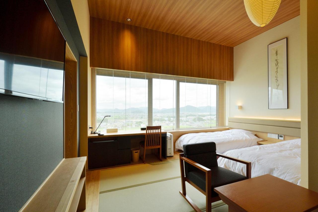 The Chelsea Breath Hotel Takamatsu Exterior photo